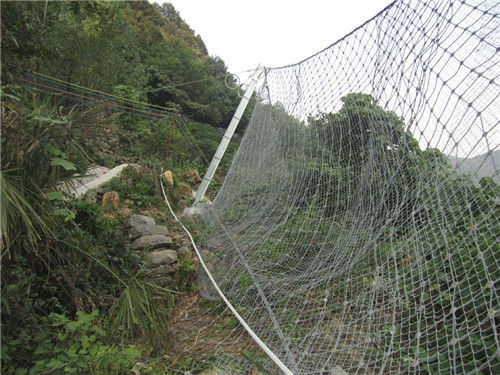 山體防護