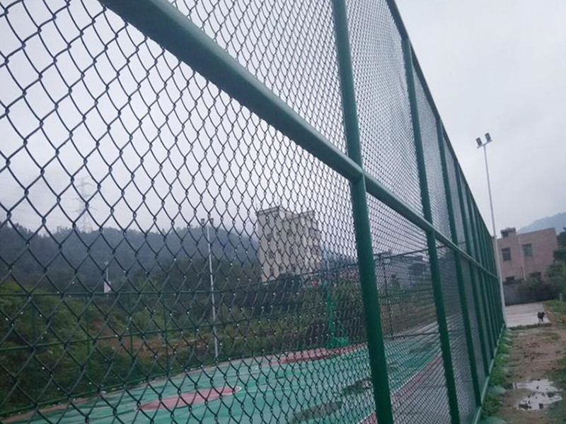 體育場(chǎng)護(hù)欄